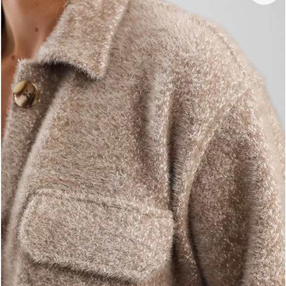 Z Supply Trucker Jacket Soft Beige Cozy Jacket - Picture 3 of 8